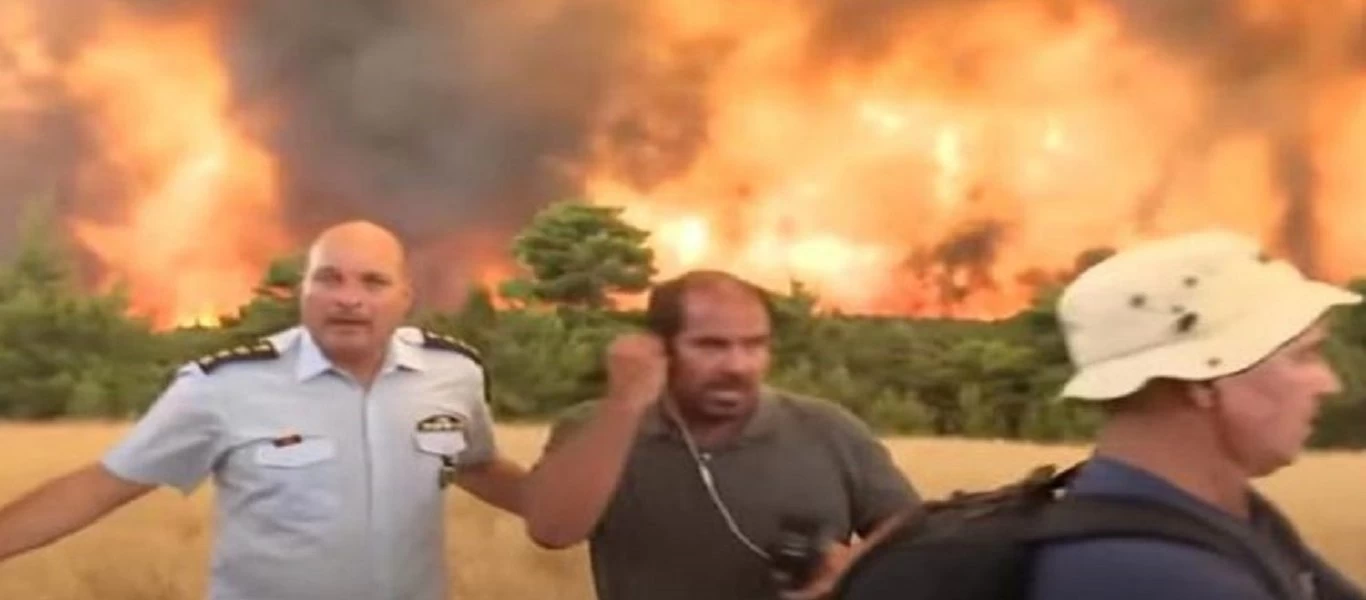 Φωτιά σε Δροσοπηγή και Κρυονέρι - Προειδοποίηση αξιωματικών: «Αποχωρήστε, κινδυνεύετε» (βίντεο)